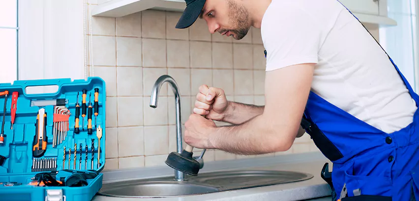 Emergency Plumber in Lakewood